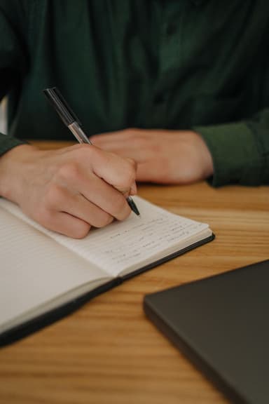 عن الجمال والإمتاع في الكتابة