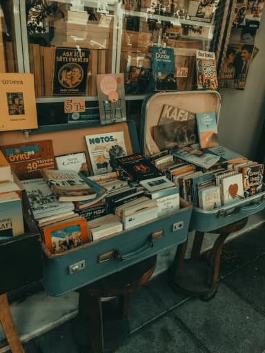تسوندوكو: فن شراء الكتب وعدم قراءتها